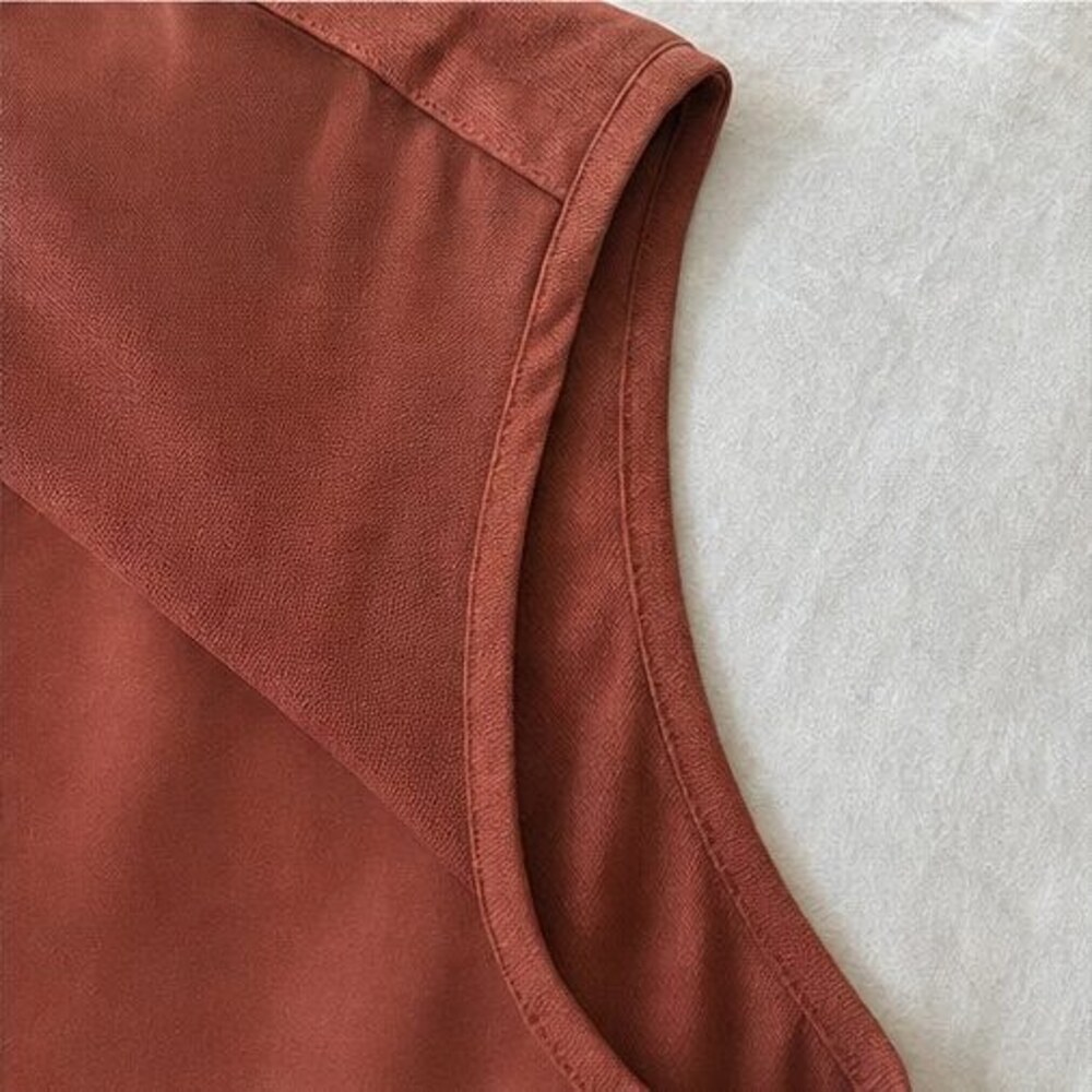 Rust Wrap Blouse - Picture 5 of 6